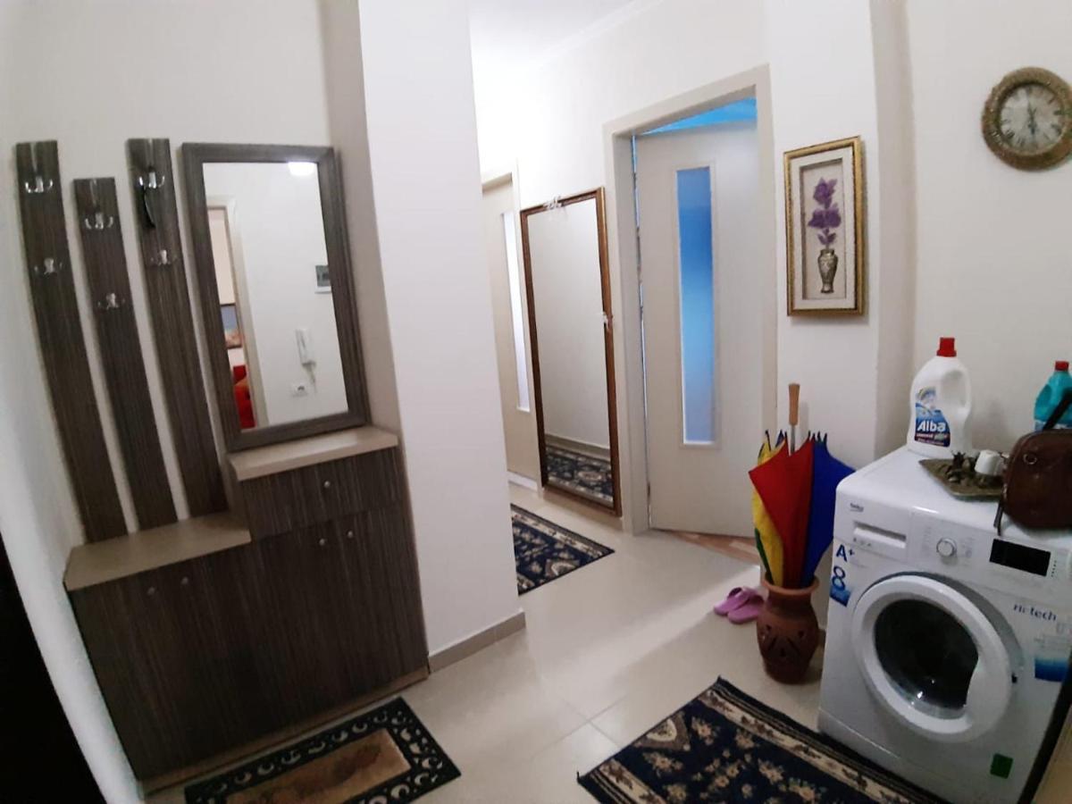 Silver Apartament Korce Exterior photo