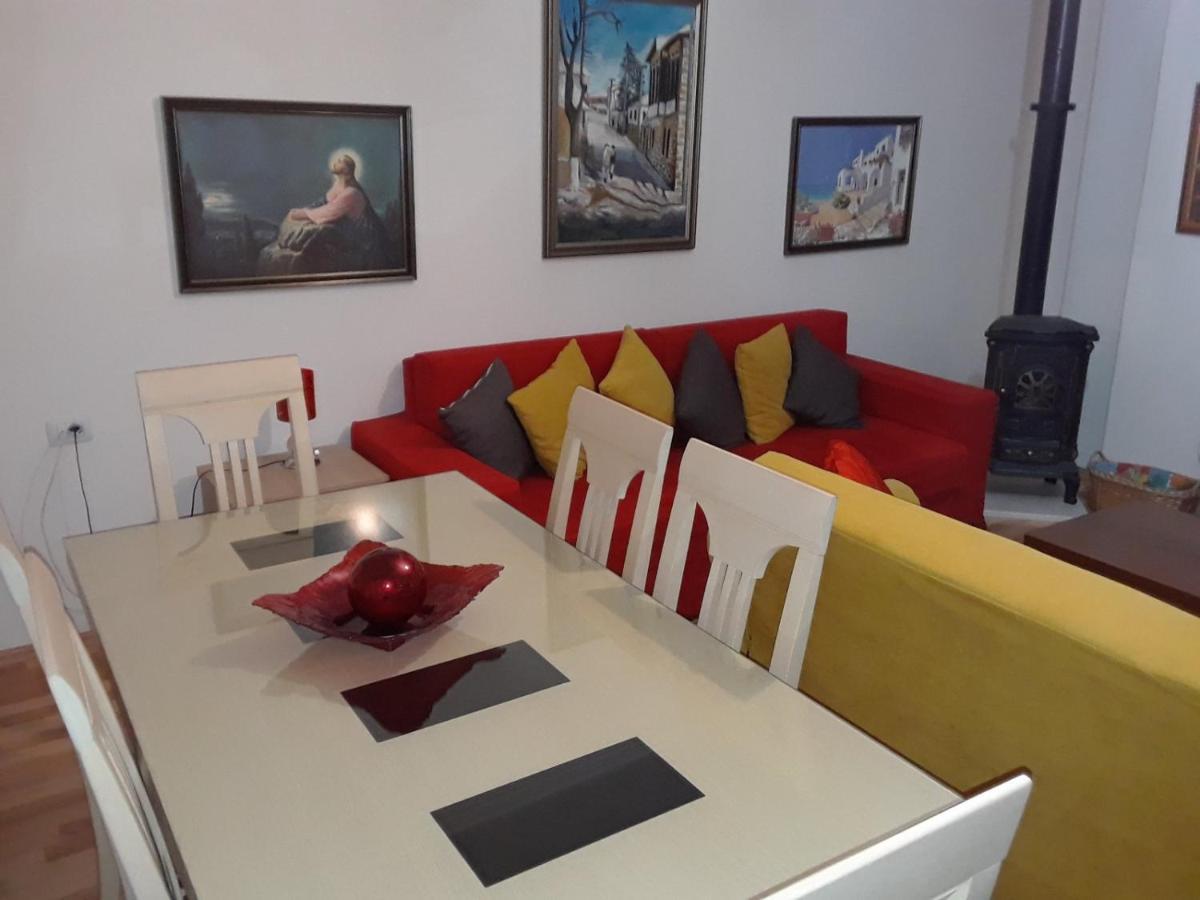 Silver Apartament Korce Exterior photo