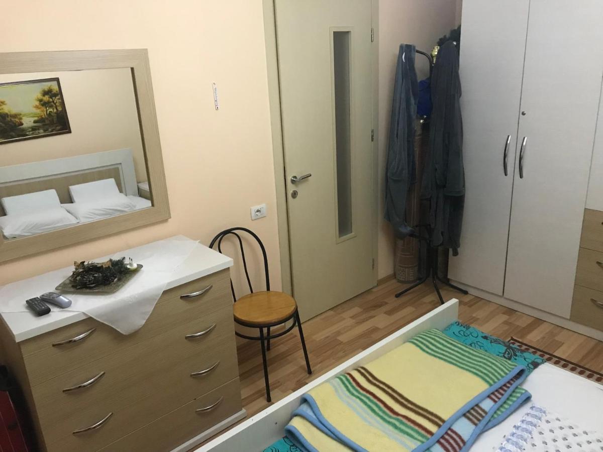 Silver Apartament Korce Exterior photo